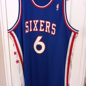 Sixers Julius Erving jersey